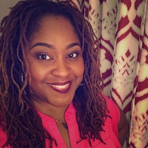 Meet your Posher, Nikki